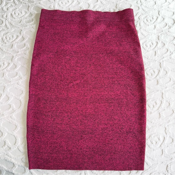LuLu's NWOT 2 Piece Sweater Pencil Skirt Set - Picture 7 of 11